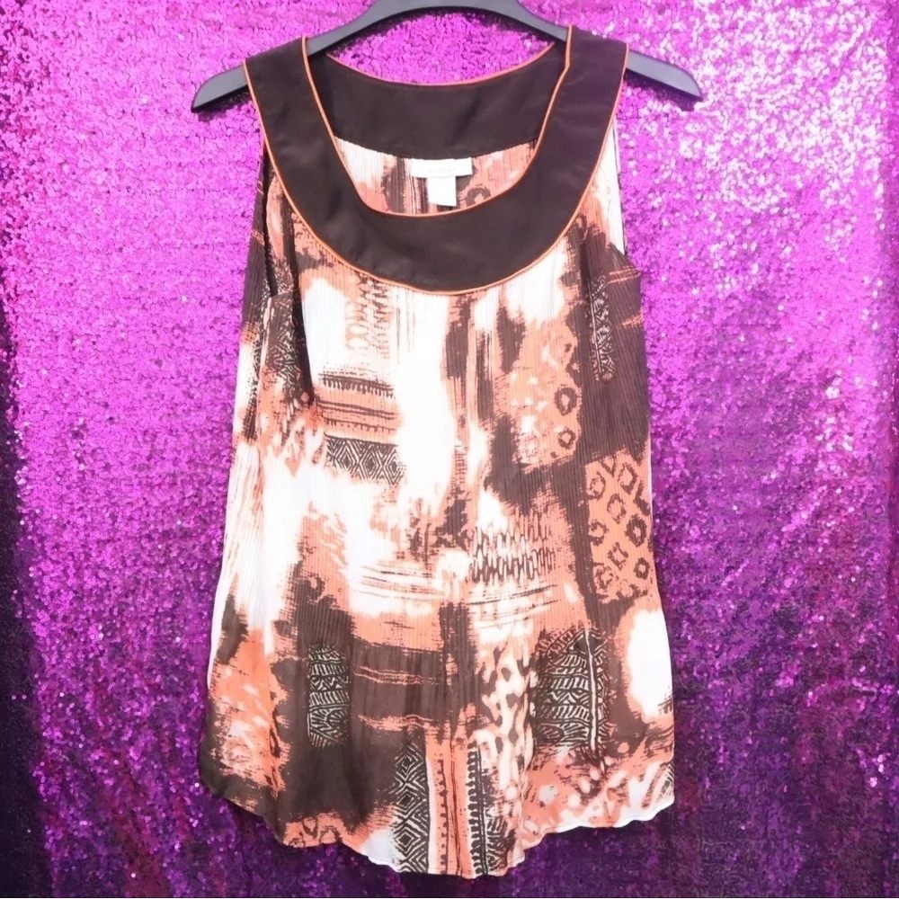 Brown Abstract Sleeveless Blouse 1X Dressbarn Woman Pleated Scoop Neck Top